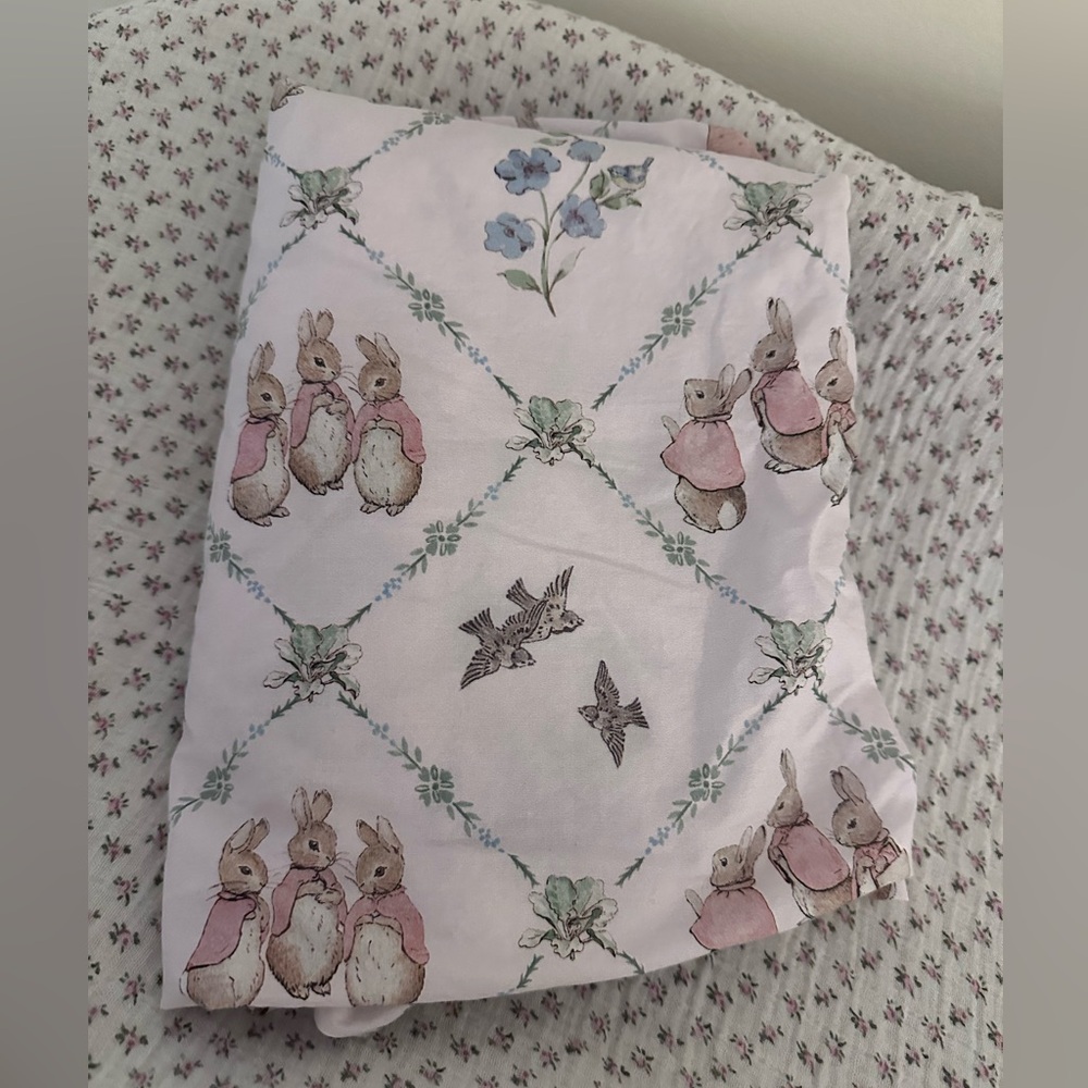 Pottery Barn Peter Rabbit™ Flopsy™ Lattice Organic Crib Fitted Sheet